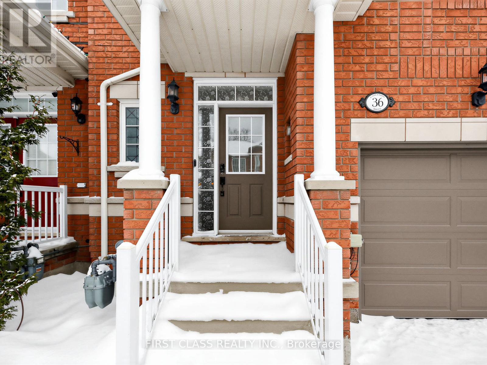 #36 8 TOWNWOOD DRIVE - 2