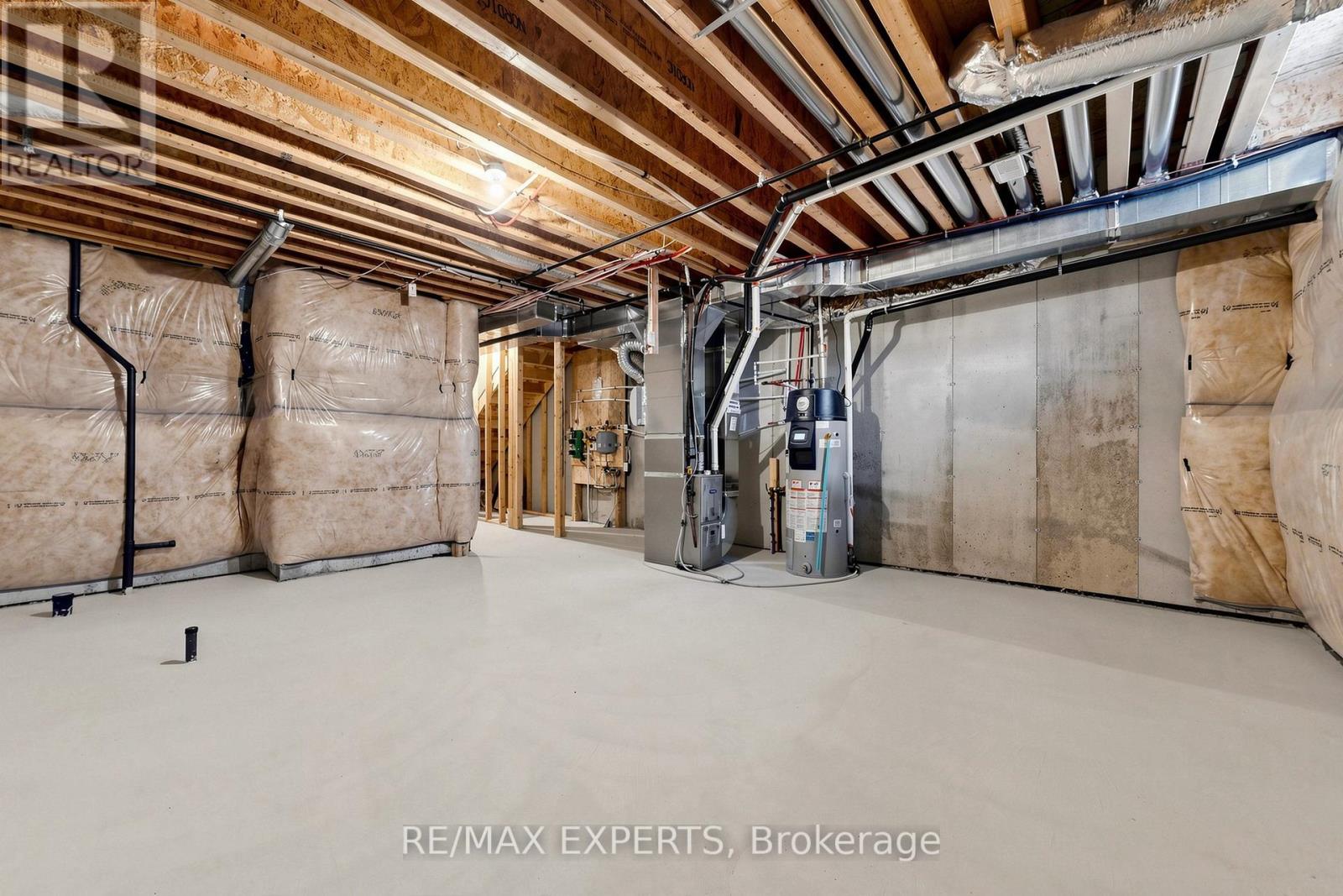 51 SCHMELTZER CRESCENT - 16