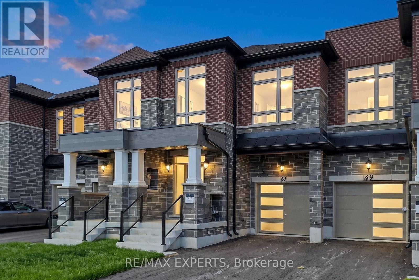 51 SCHMELTZER CRESCENT - 2