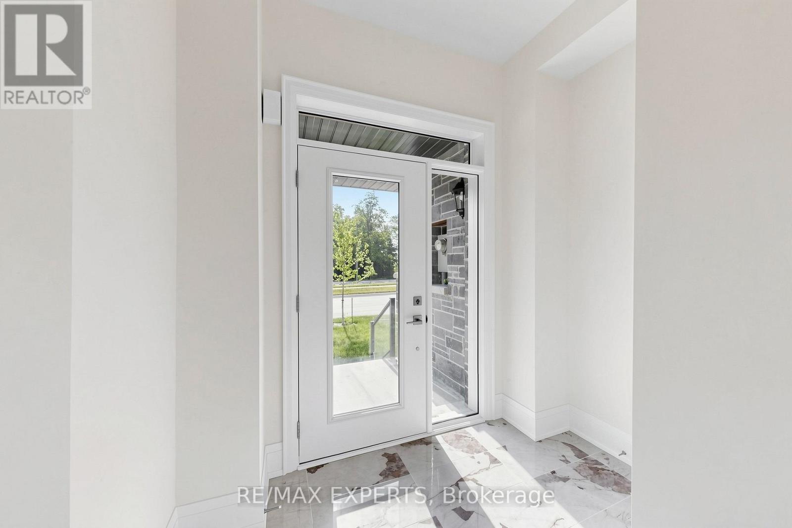 51 SCHMELTZER CRESCENT - 4