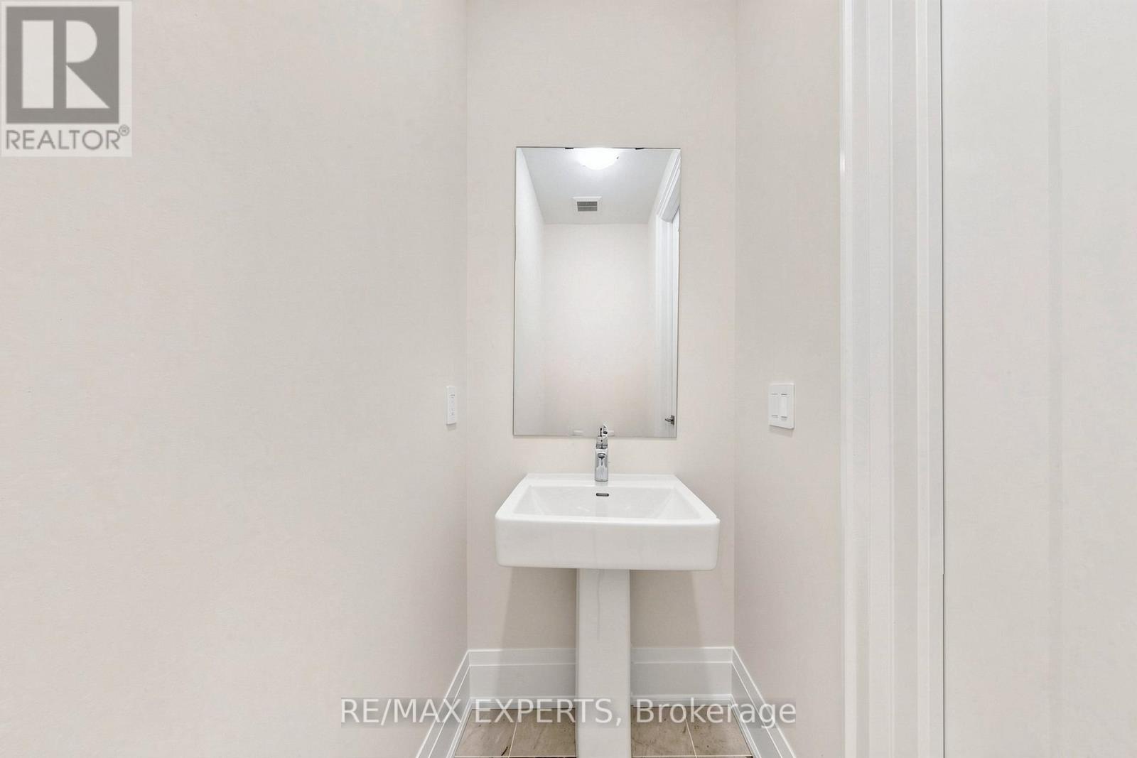 51 SCHMELTZER CRESCENT - 5