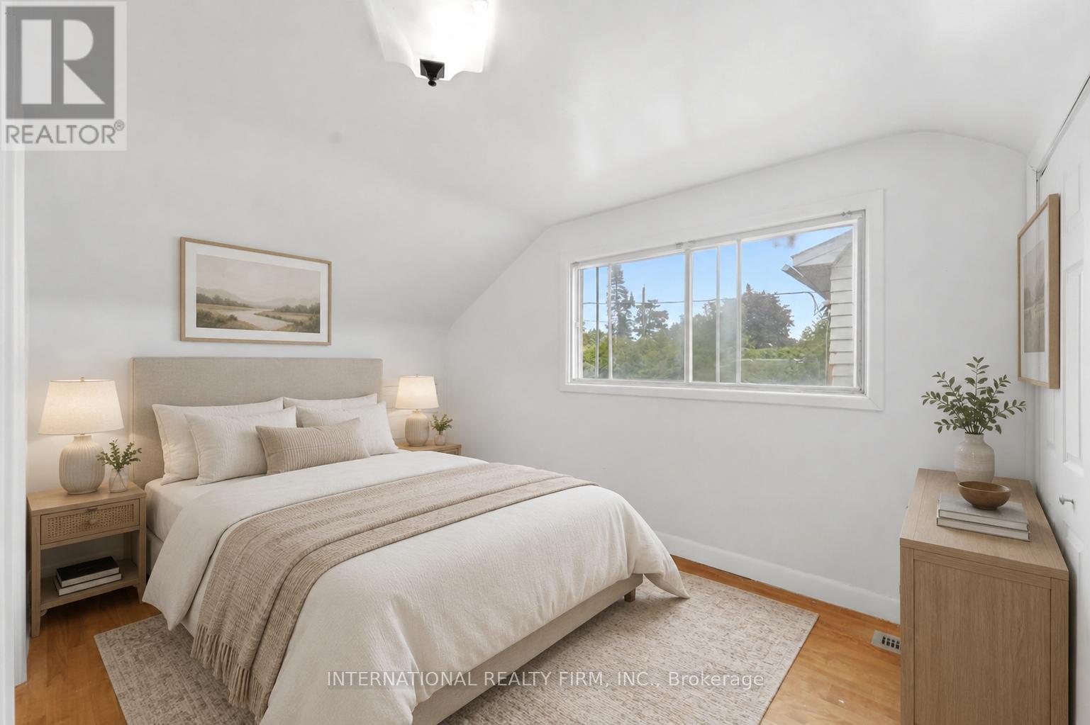 1213 ERINDALE DRIVE - 12