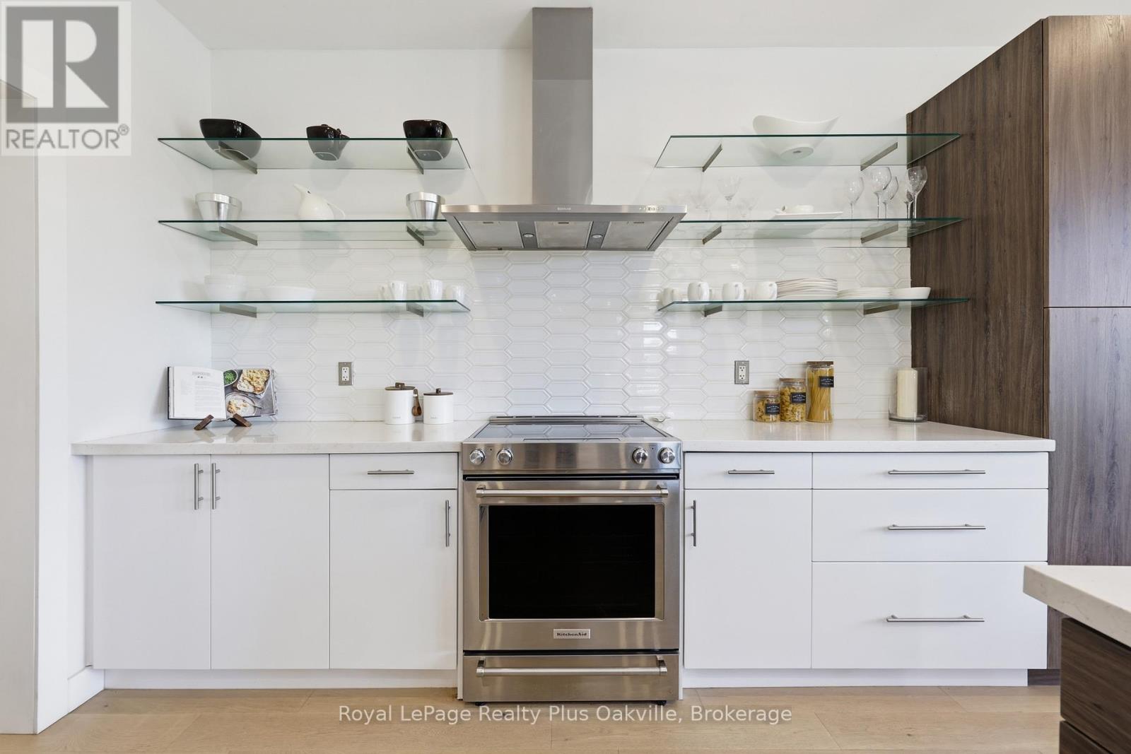 2363 YOLANDA DRIVE - Image 19