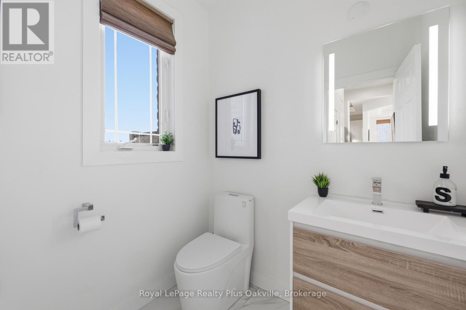 2363 YOLANDA DRIVE - Image 21