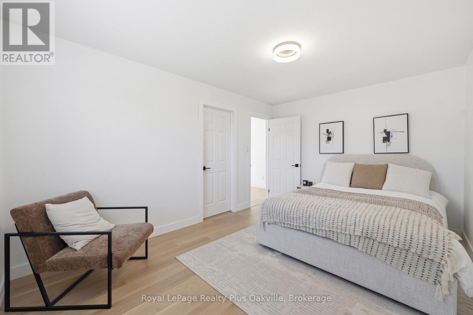 2363 YOLANDA DRIVE - Image 30