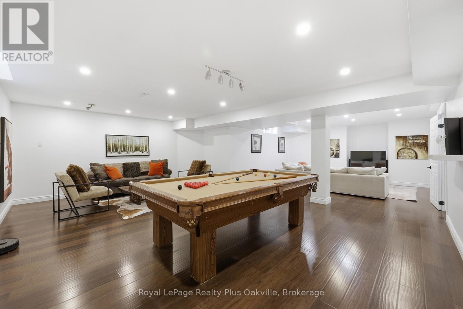 2363 YOLANDA DRIVE - Image 33