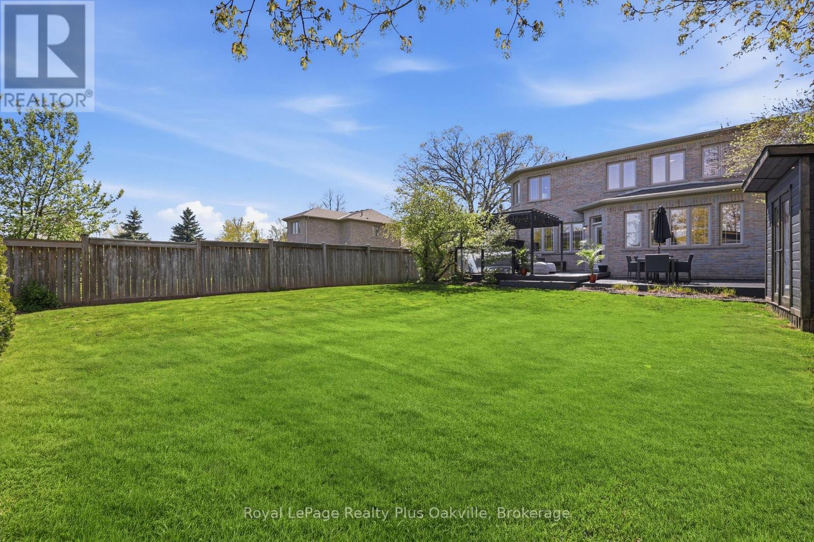 2363 YOLANDA DRIVE - Image 42