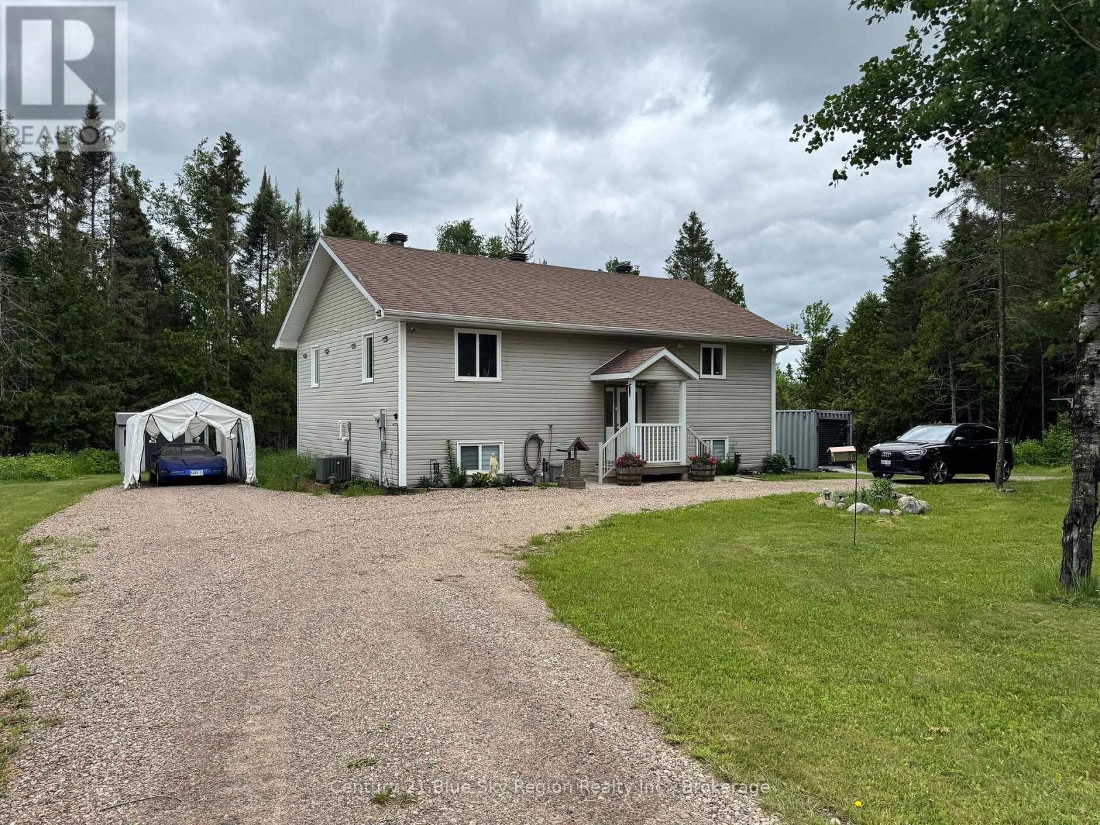 2161 PAPINEAU ROAD - 1