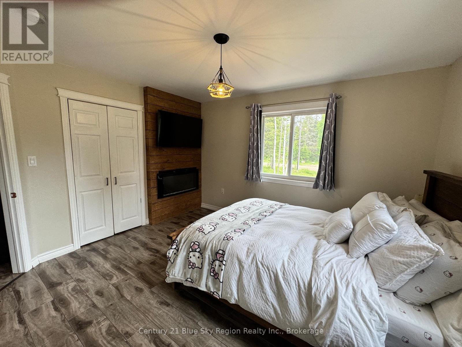 2161 PAPINEAU ROAD - 10