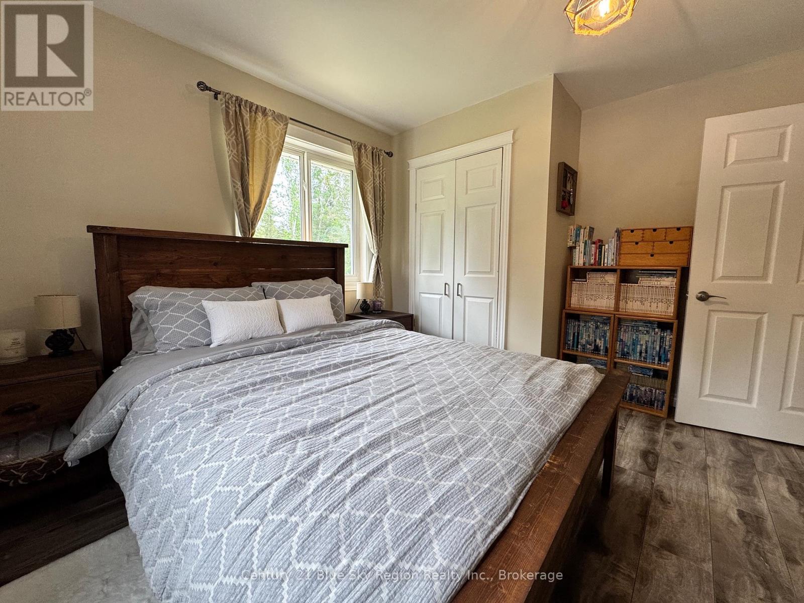 2161 PAPINEAU ROAD - 11