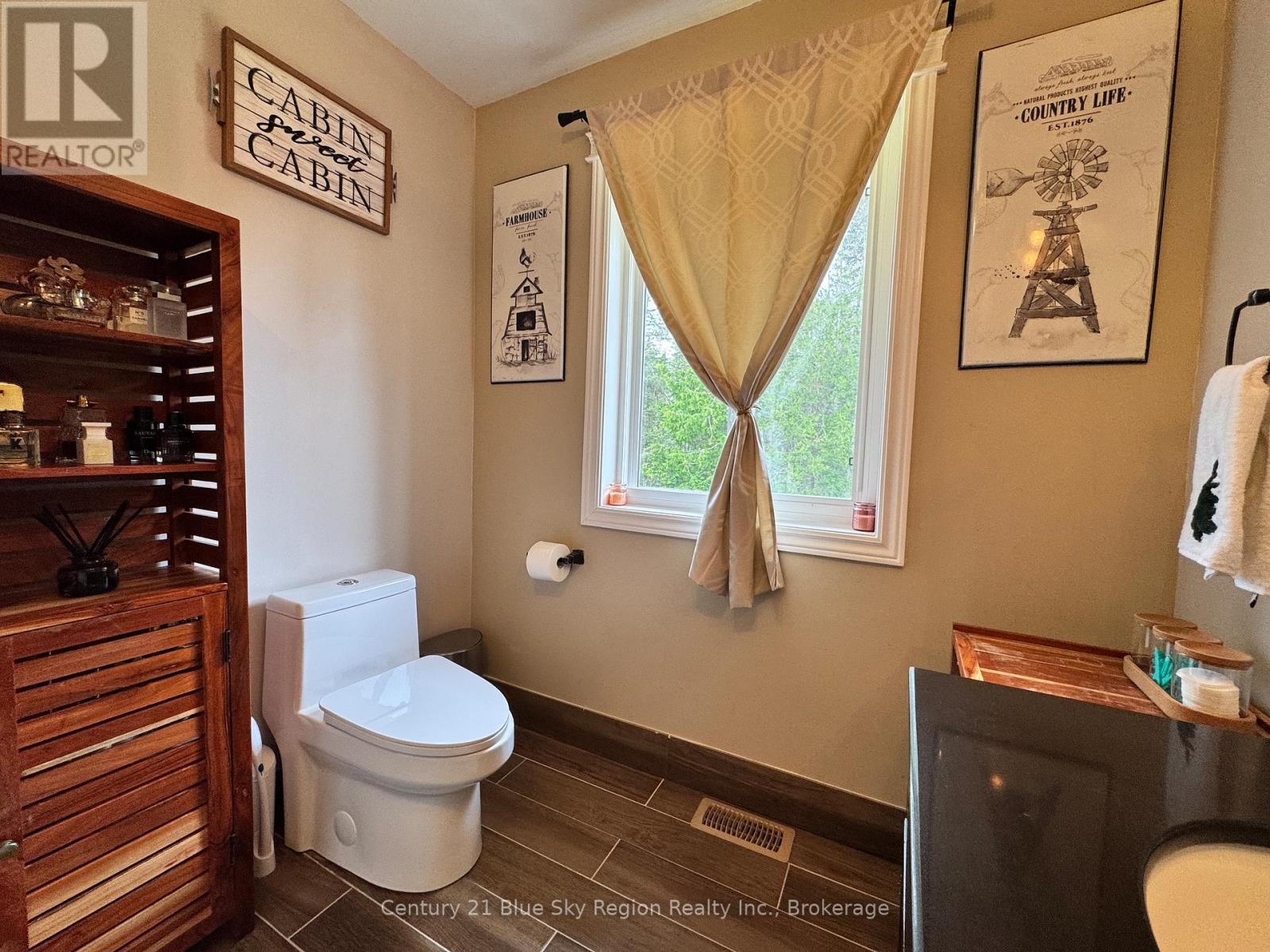 2161 PAPINEAU ROAD - 14