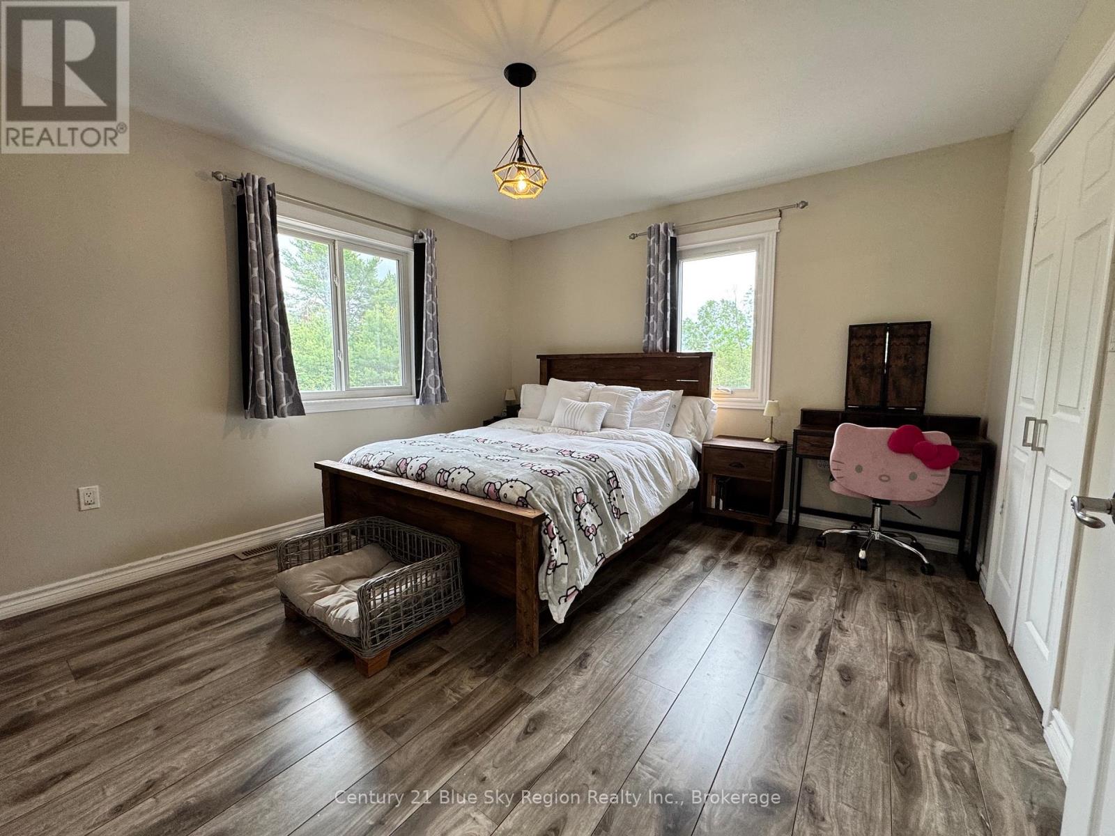 2161 PAPINEAU ROAD - 9