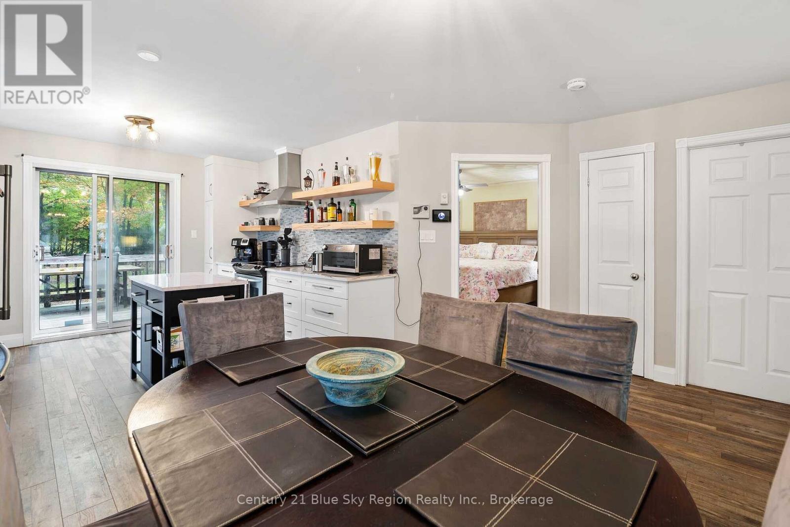 1294 AIRPORT ROAD - 16