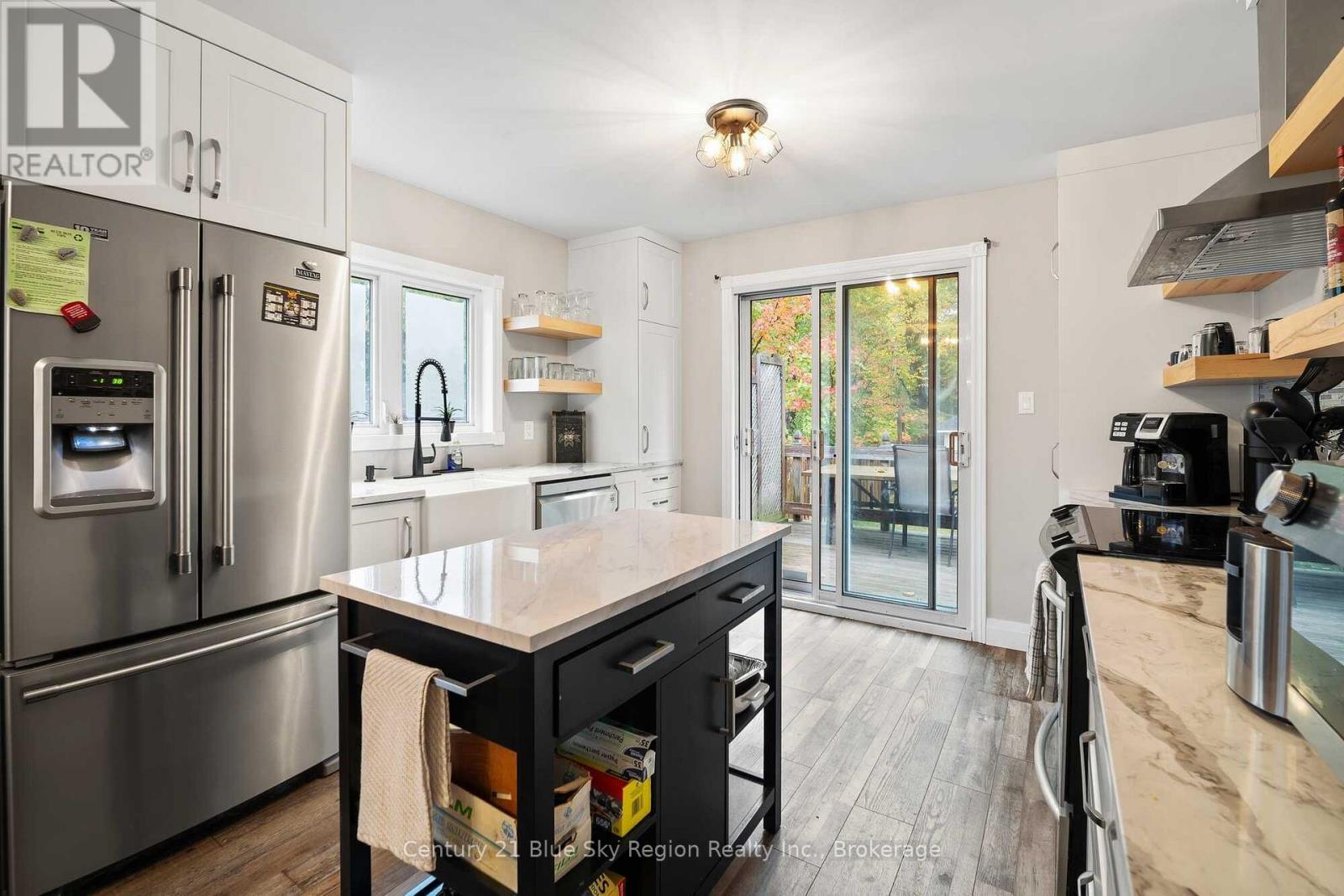1294 AIRPORT ROAD - 18