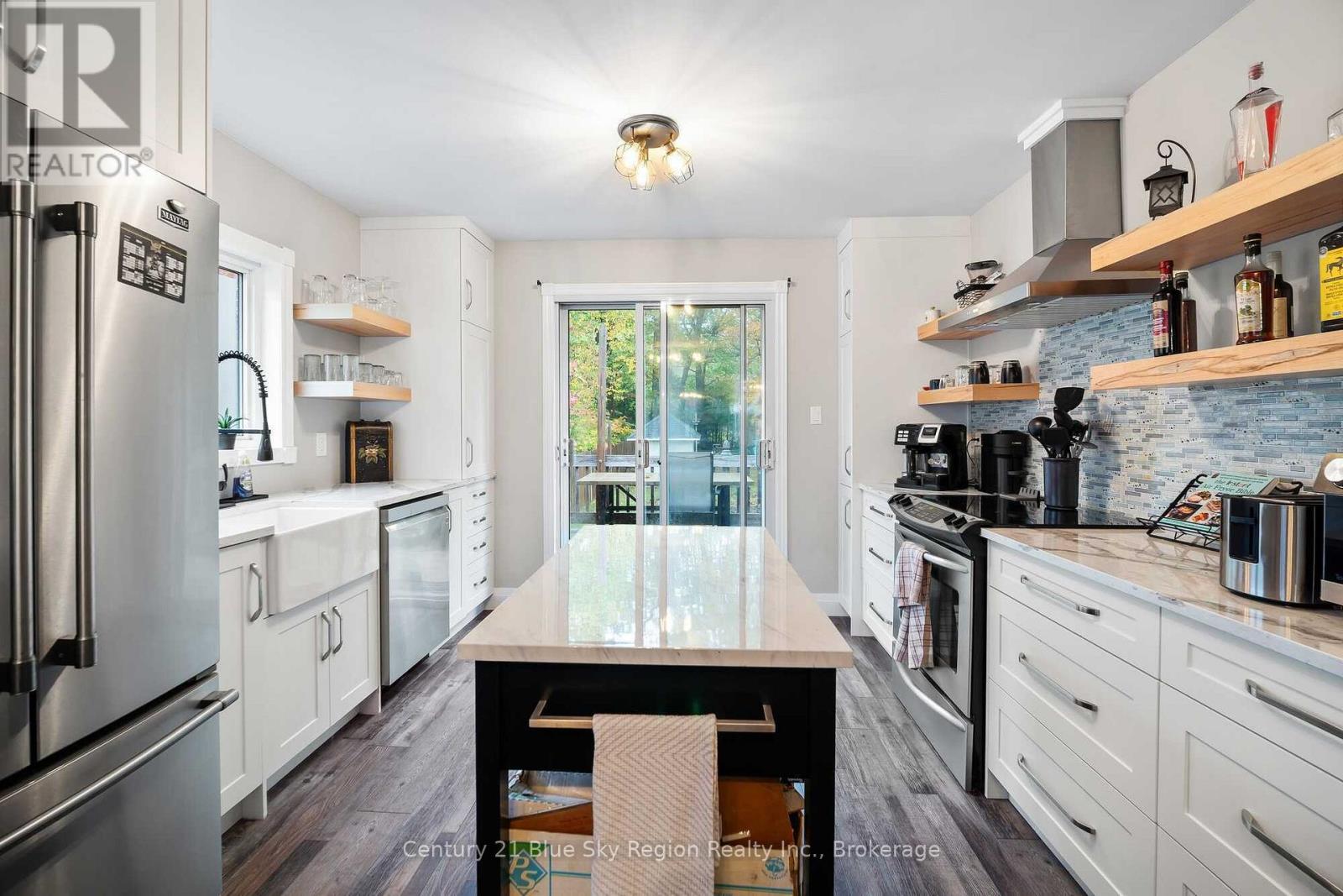 1294 AIRPORT ROAD - 21
