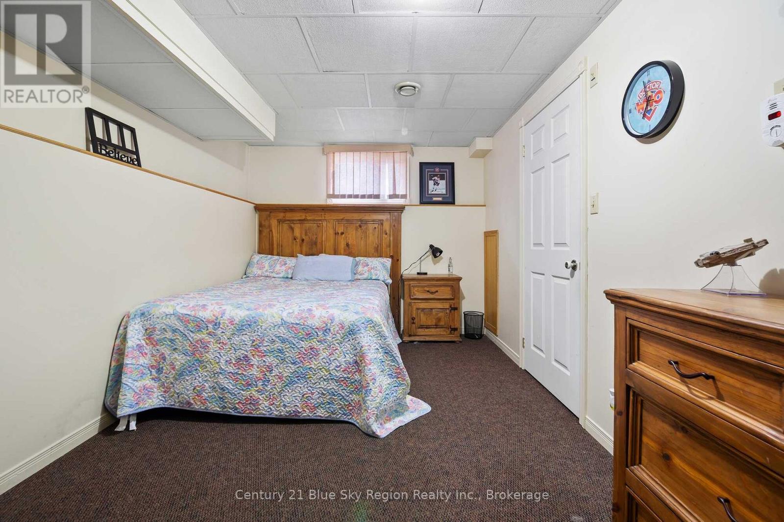 1294 AIRPORT ROAD - 31