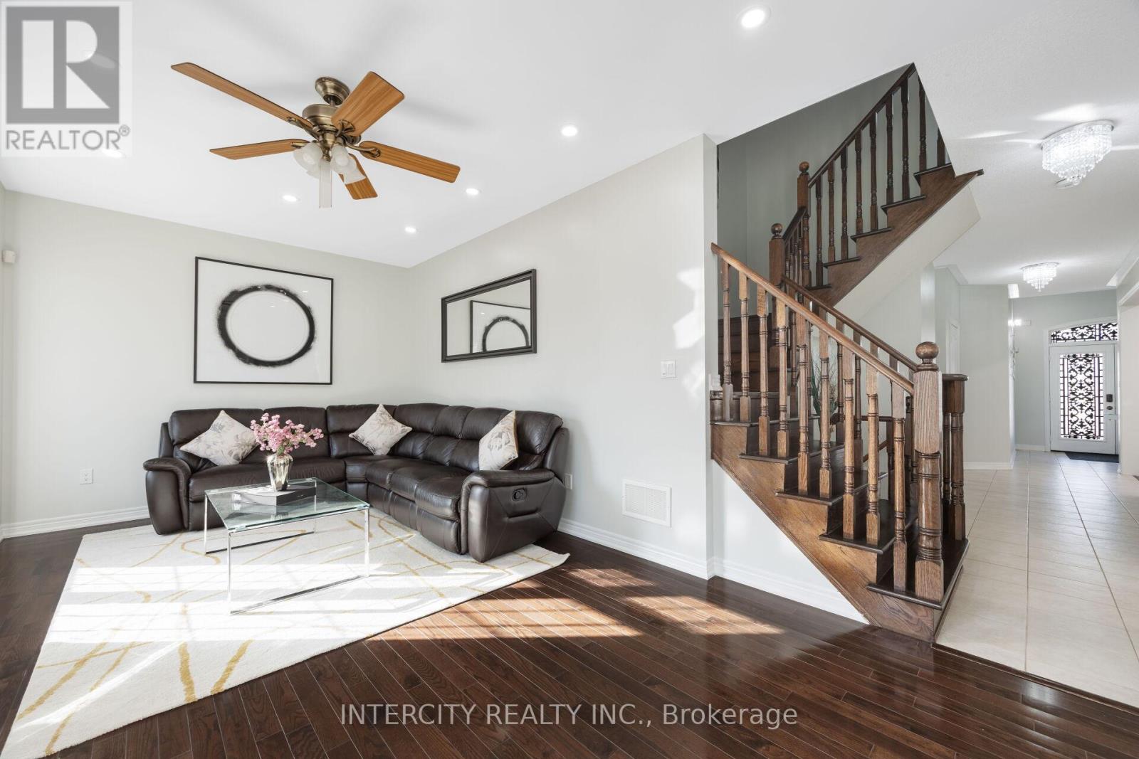 6 CONSTANCE STREET - 13