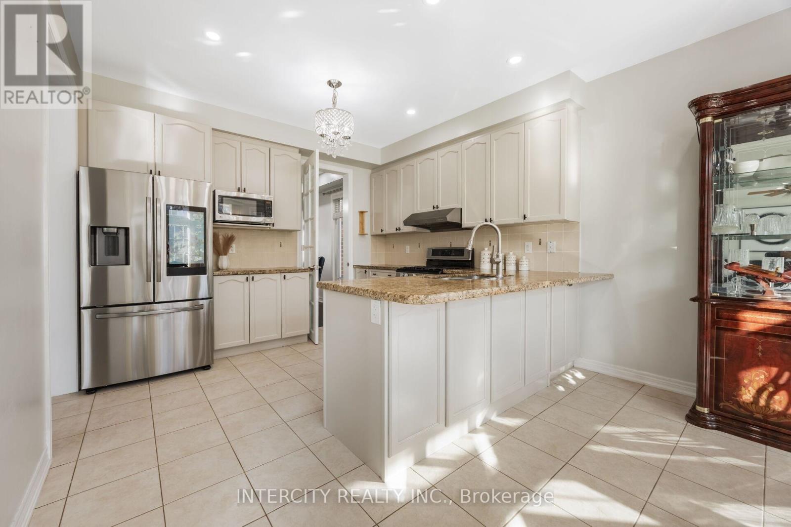 6 CONSTANCE STREET - 15