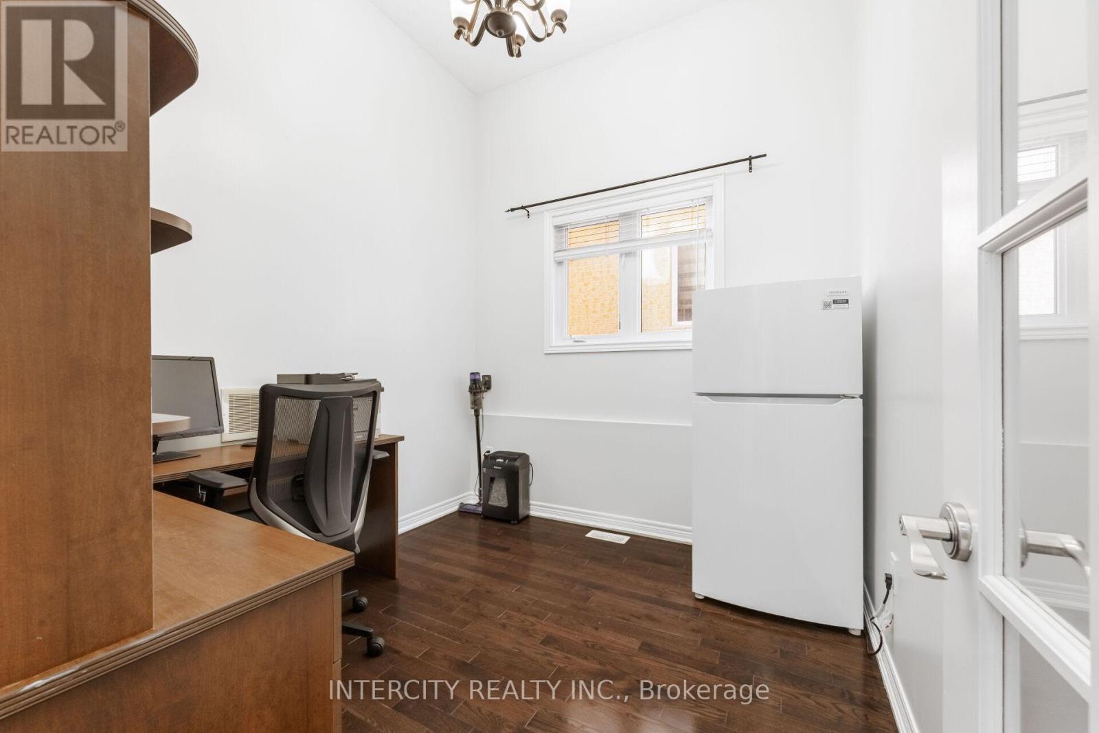 6 CONSTANCE STREET - 22