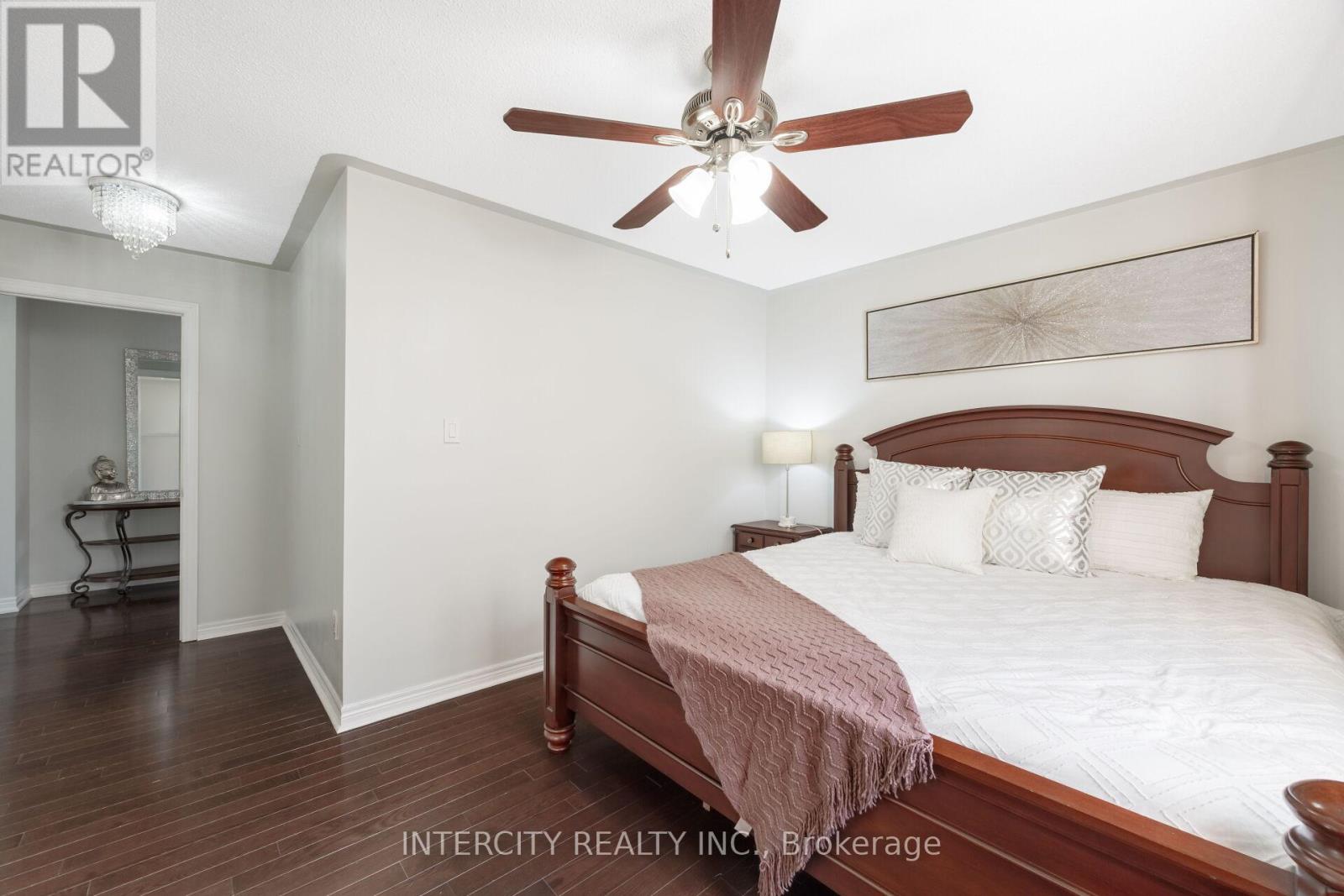 6 CONSTANCE STREET - 36