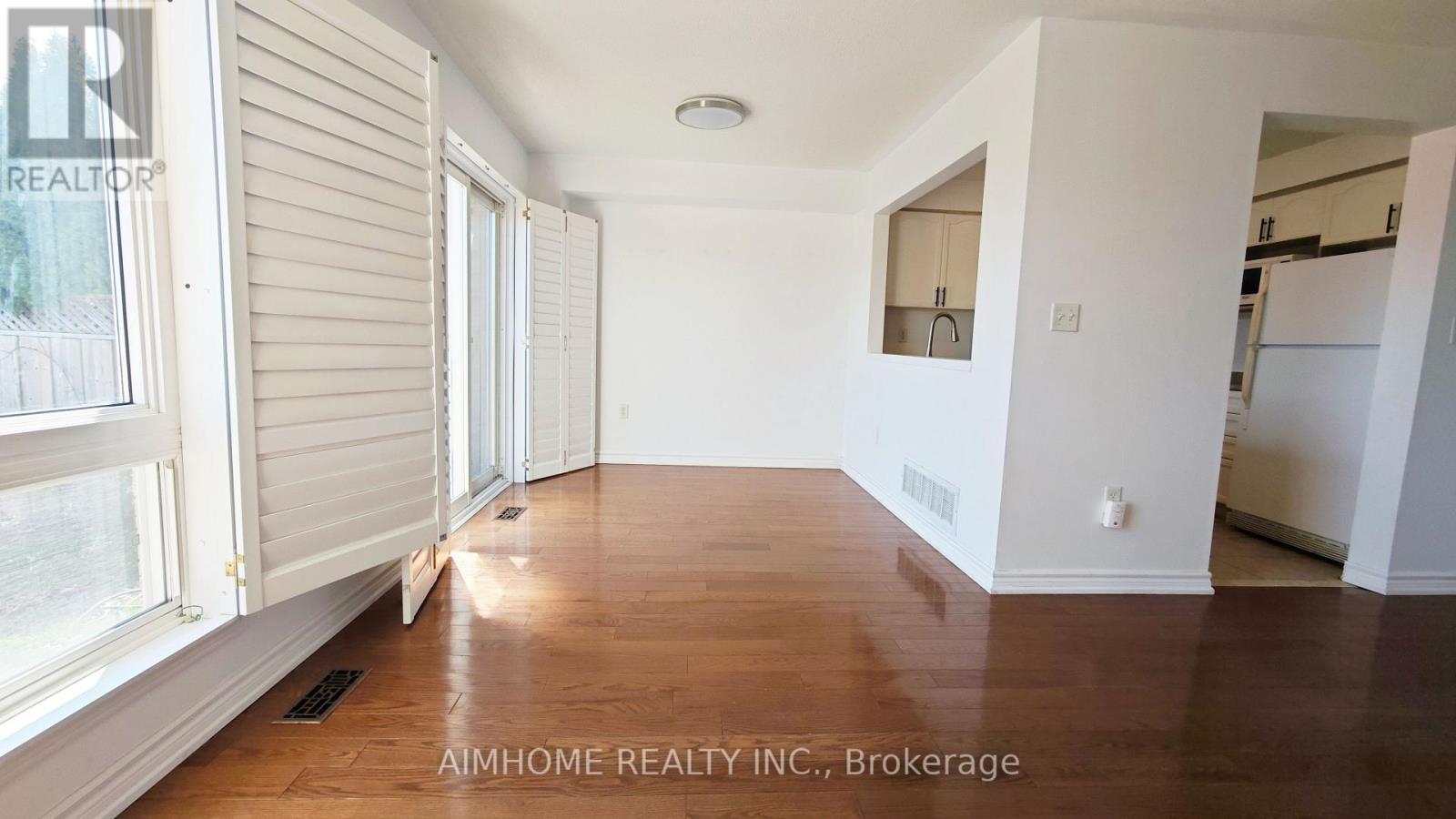 340 KITTRIDGE ROAD - 10
