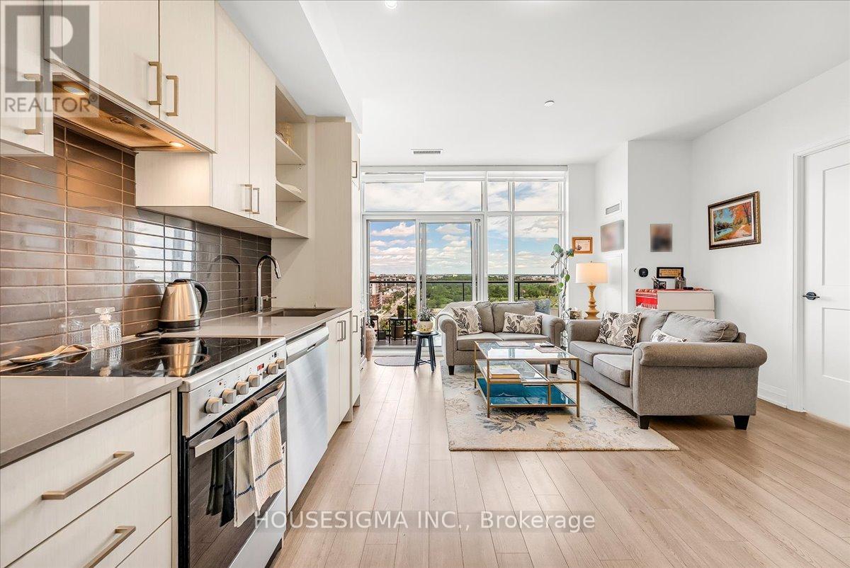 #1006 50 GEORGE BUTCHART DRIVE - 16