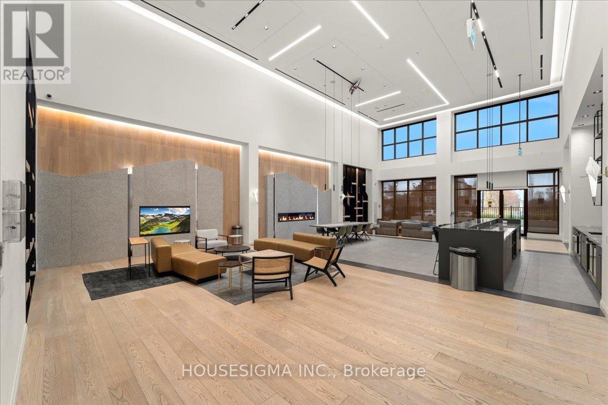 #1006 50 GEORGE BUTCHART DRIVE - 42