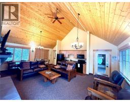 100 Kodiak Crescent, Kimberley, BC V1A0B2 Photo 10