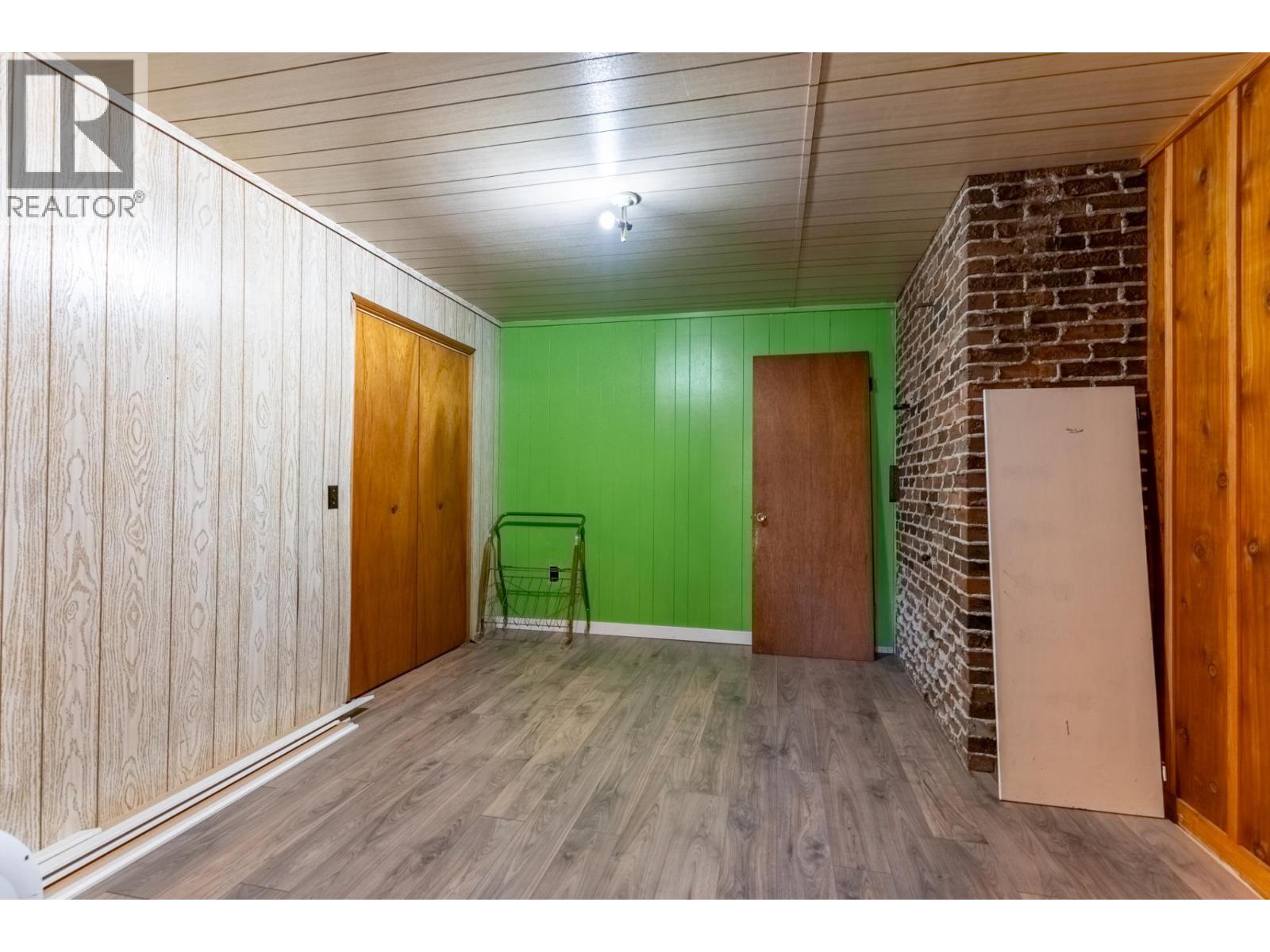 535 ARBUTUS Street - 17
