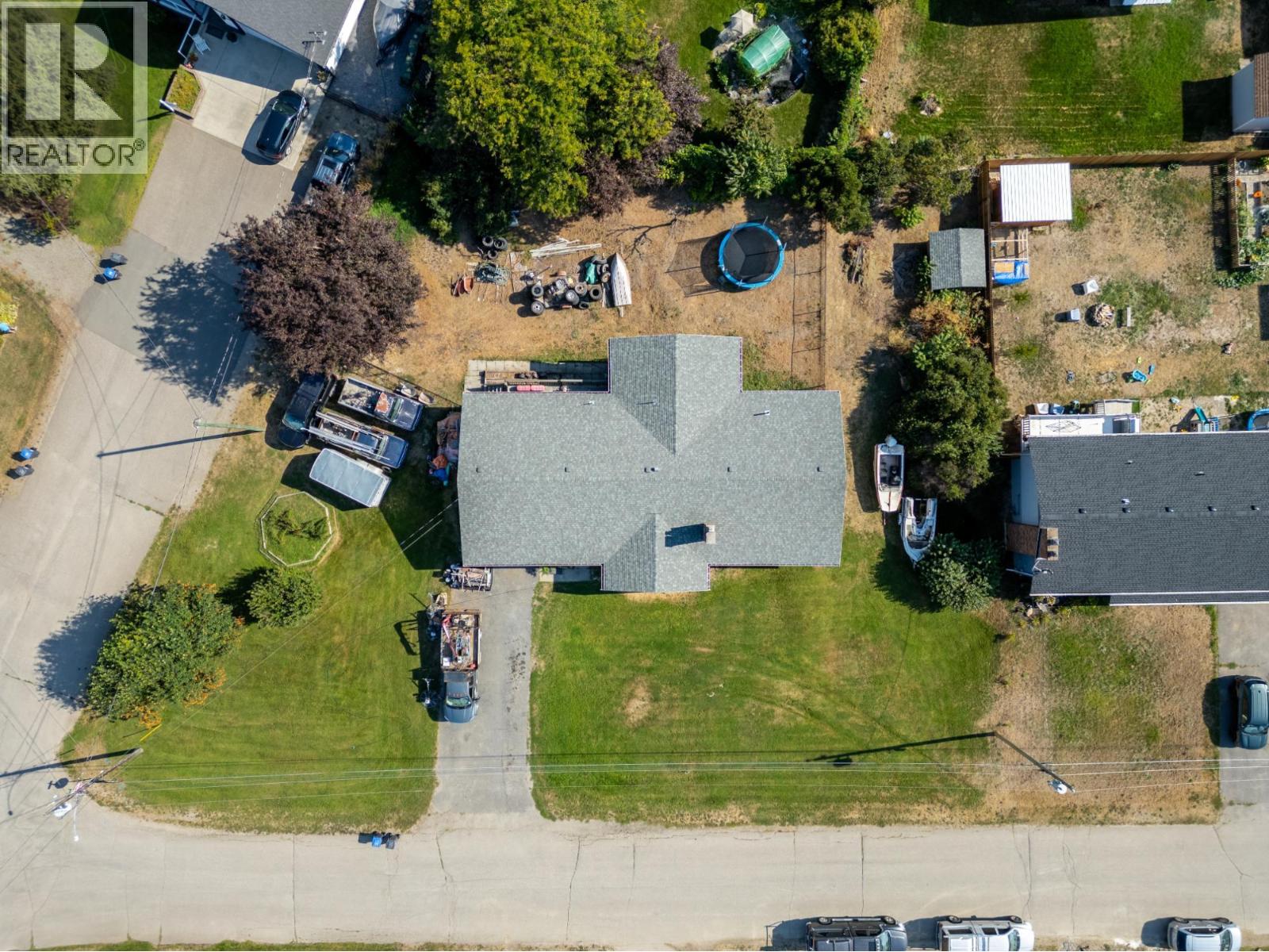 535 ARBUTUS Street - 5
