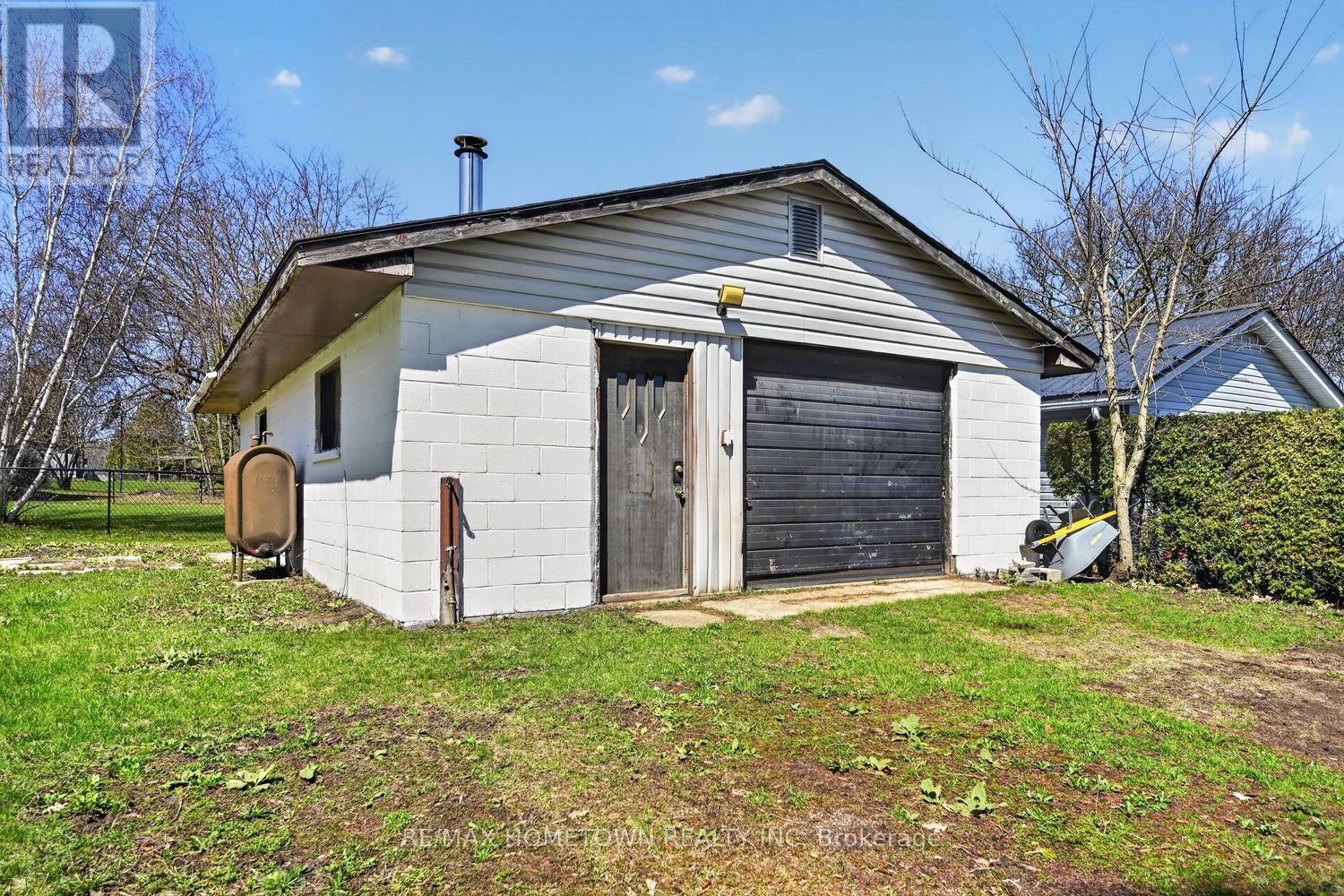 6 JANE STREET - 15