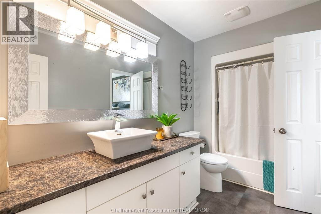 270 Greenfield LANE - 18