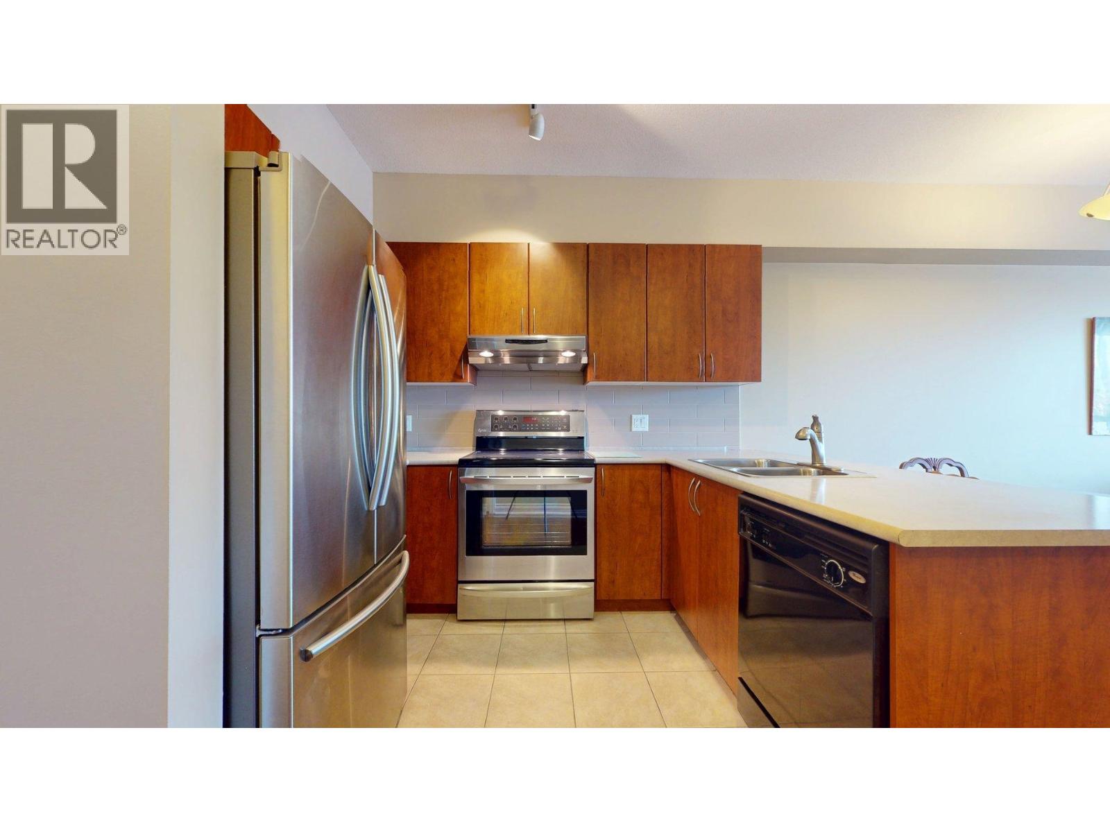 303 40437 TANTALUS ROAD, Squamish