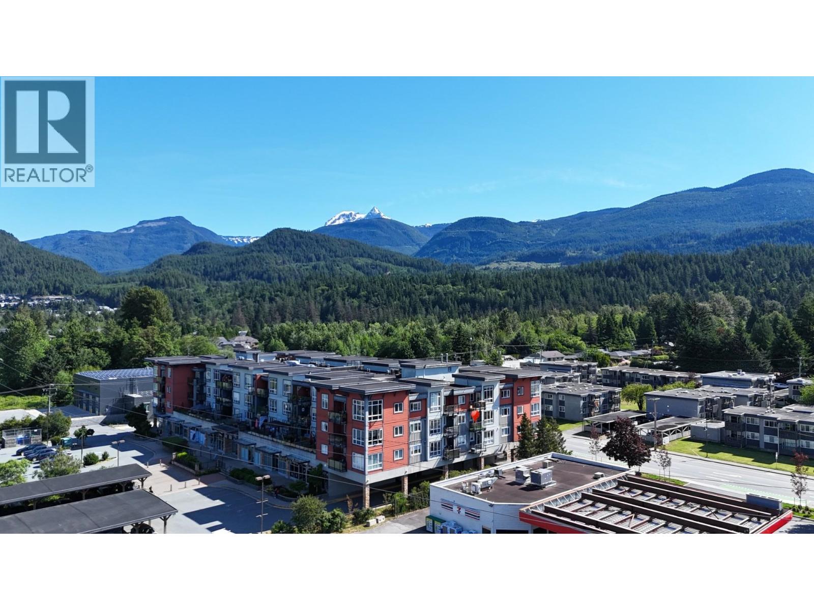 303 40437 TANTALUS ROAD, Squamish