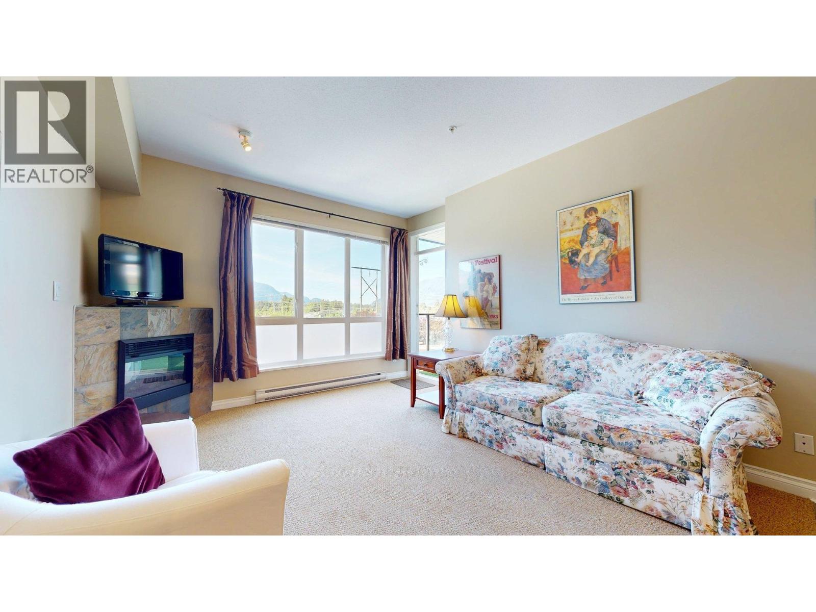 303 40437 TANTALUS ROAD, Squamish