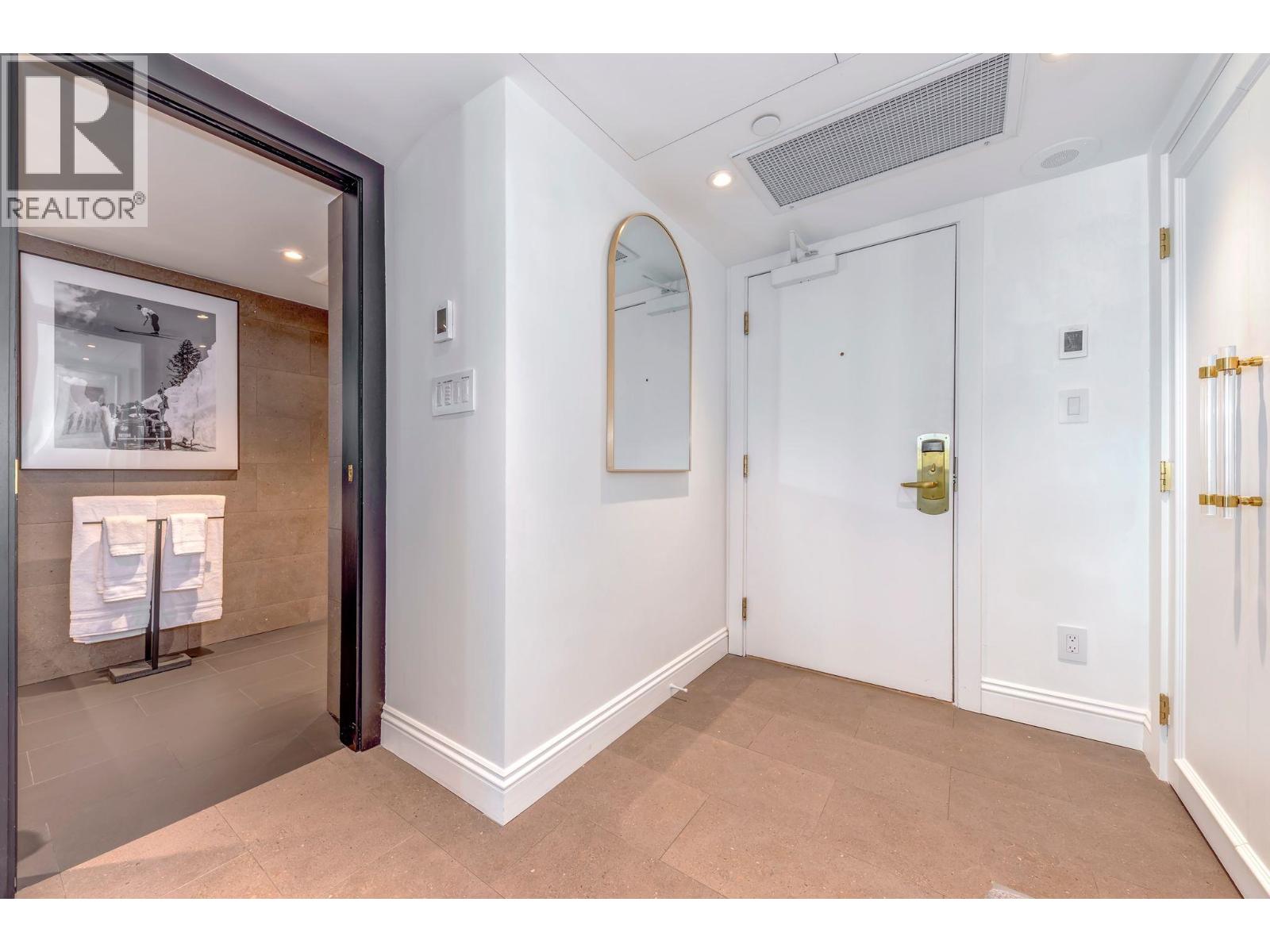 401 4557 BLACKCOMB WAY, Whistler