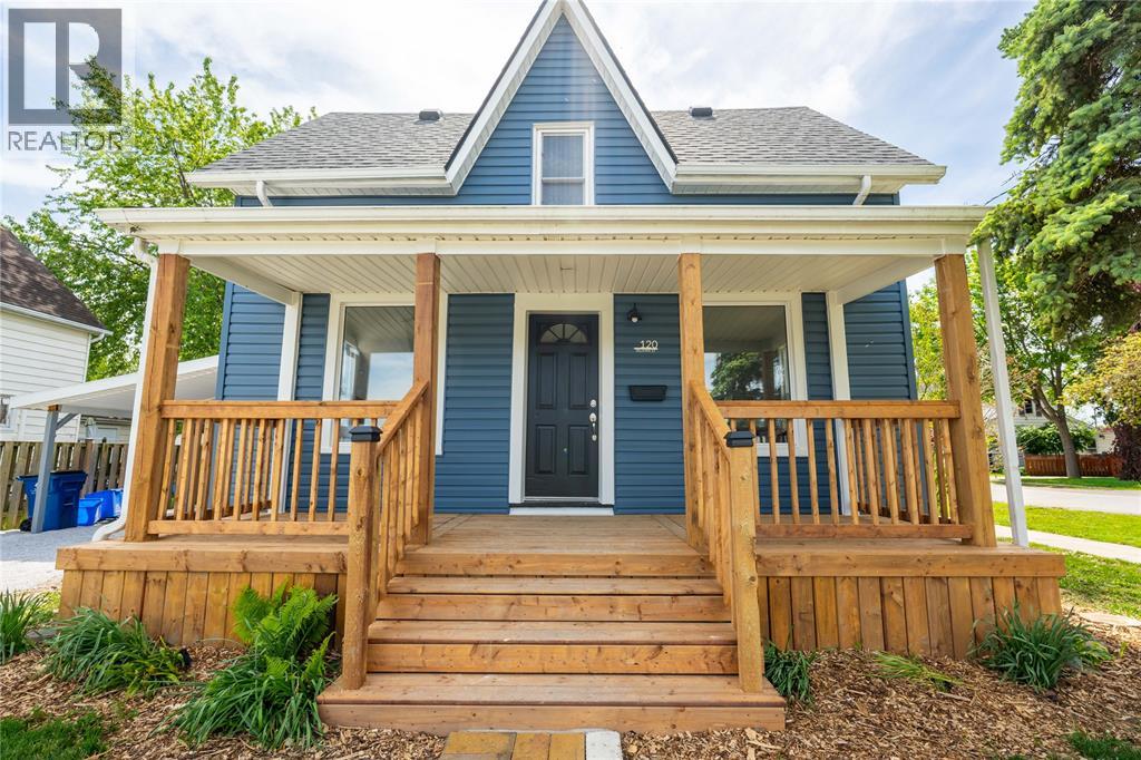 120 SELKIRK STREET - 3