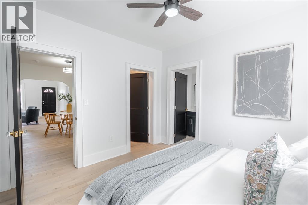 120 SELKIRK STREET - 18