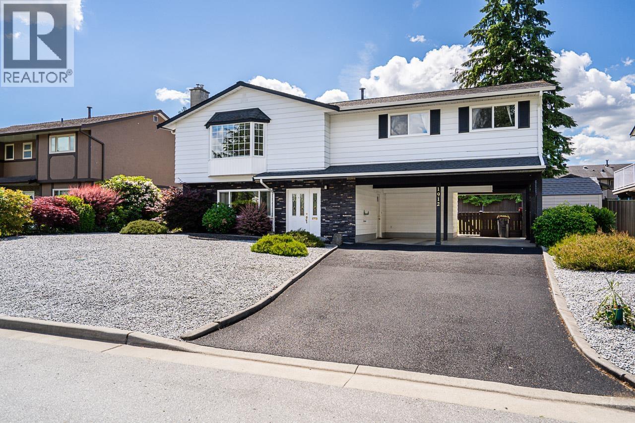 1912 MERCER AVENUE, Port Coquitlam