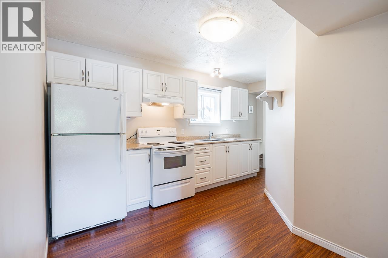 1912 MERCER AVENUE, Port Coquitlam