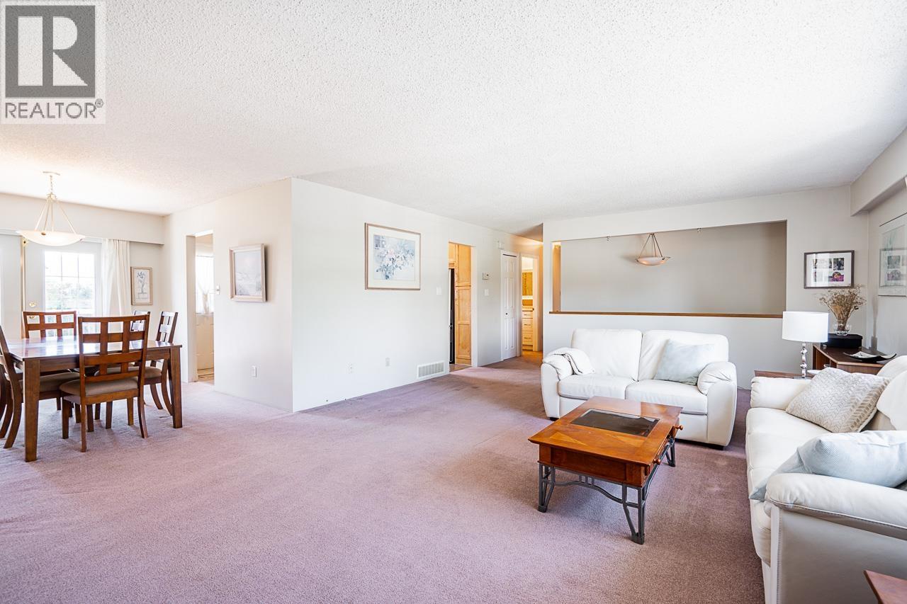 1912 MERCER AVENUE, Port Coquitlam