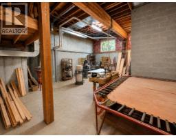 1498 Chamberlain Drive, North Vancouver, BC V7K1P6 Photo 30