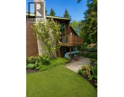 1498 Chamberlain Drive, North Vancouver, BC V7K1P6 Photo 31