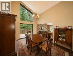 1498 Chamberlain Drive, North Vancouver, BC V7K1P6 Photo 7