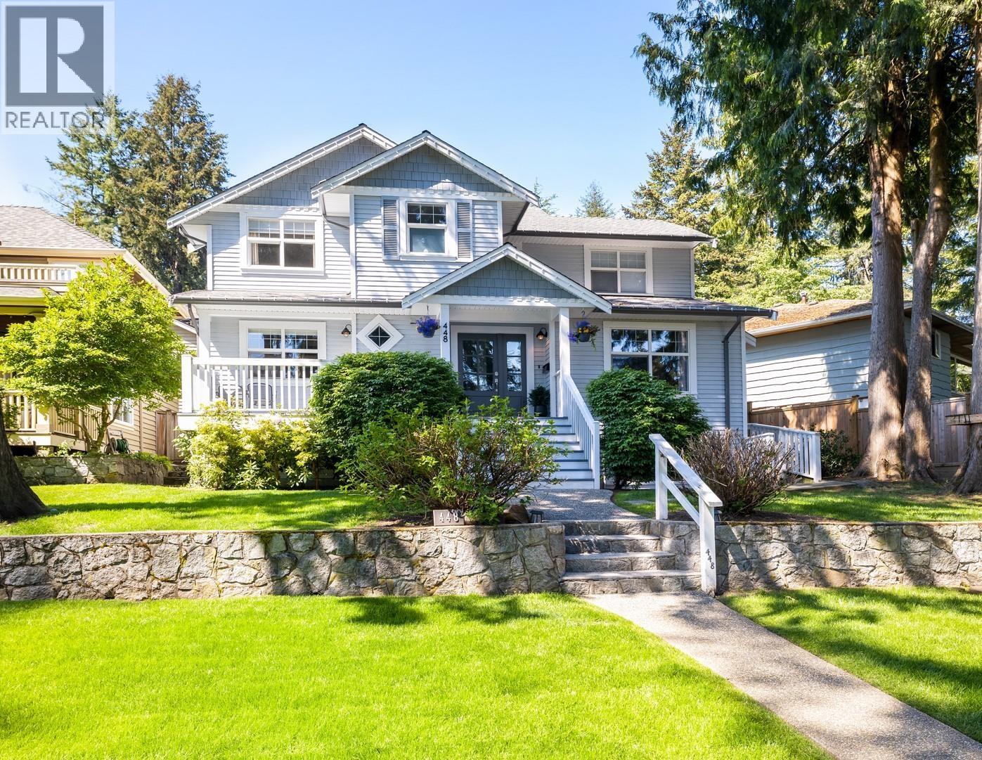 448 BRAND STREET, North Vancouver