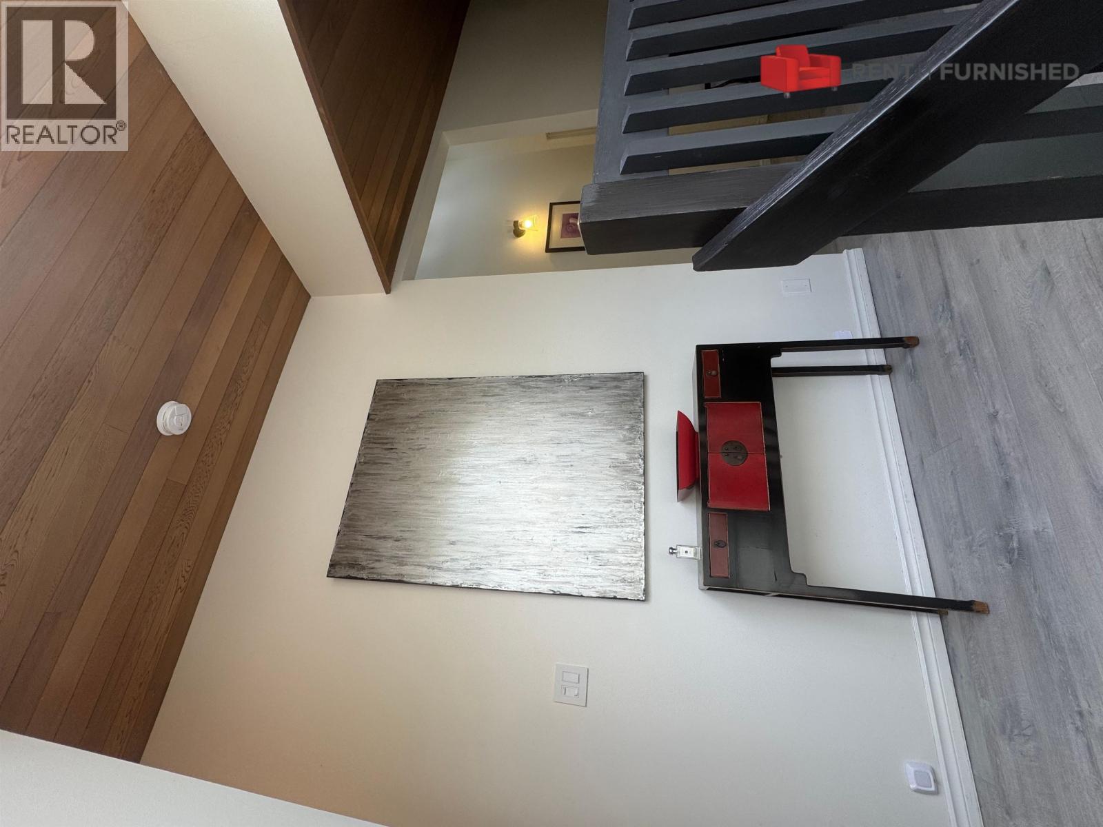 5620 LARSON PLACE, Vancouver