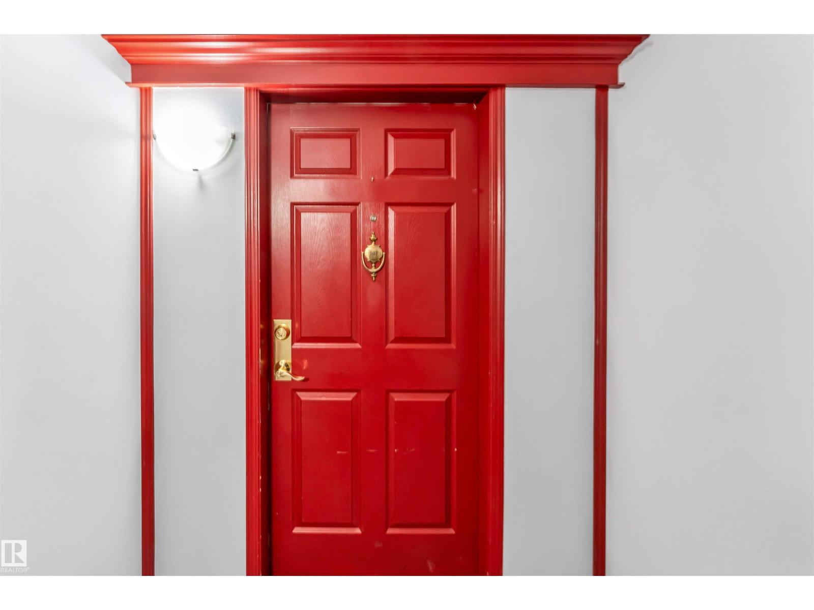 #107 9760 176 st NW - 11