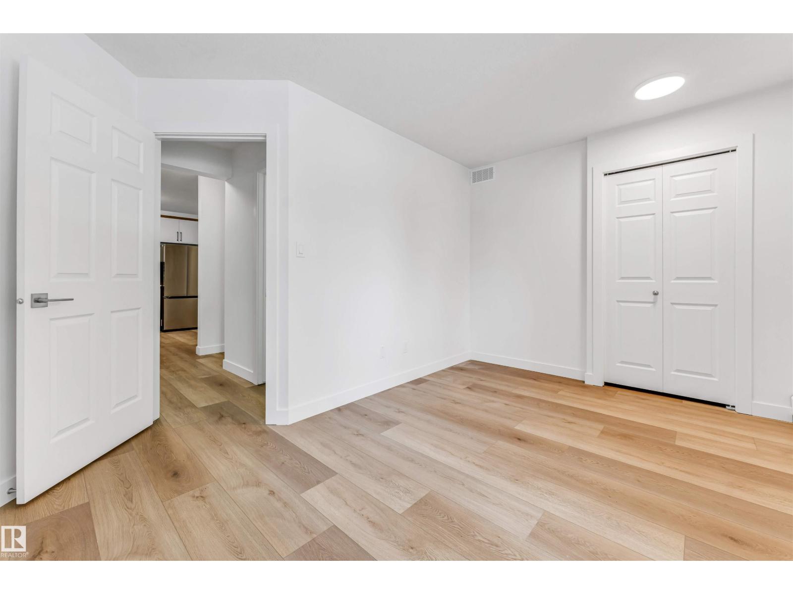 #107 9760 176 st NW - 26