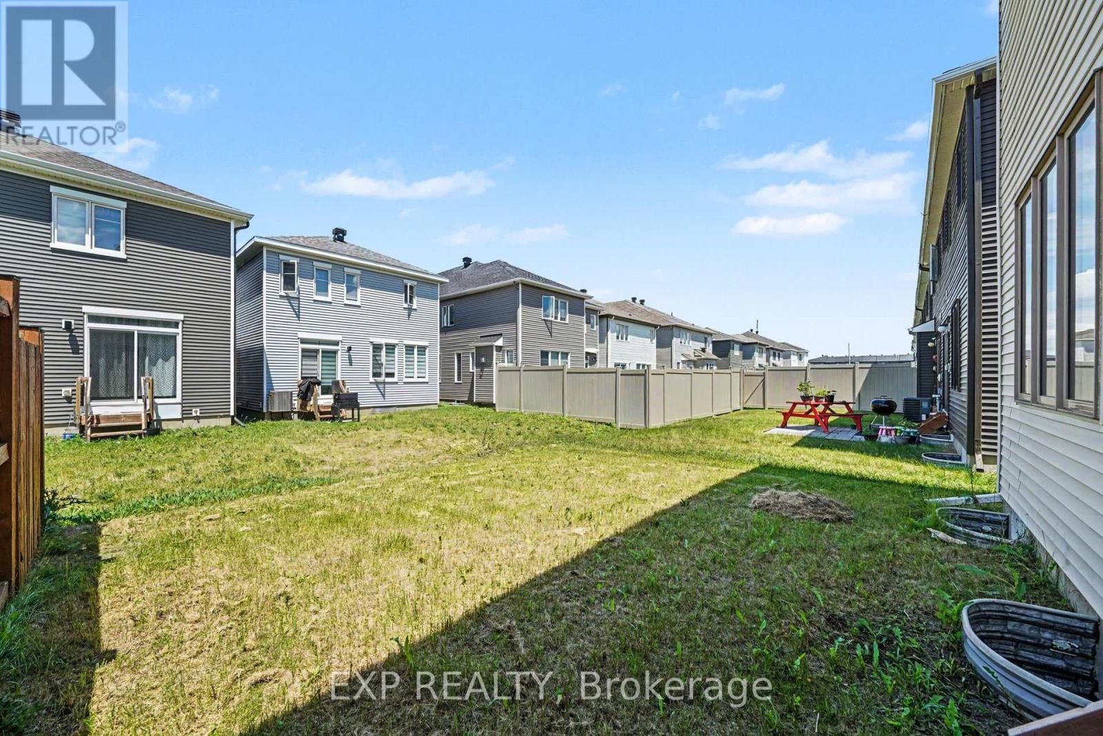 4 Bed, 3 Bath House for Sale in Ottawa – 523 CATLEAF ROW, Ottawa – MLS# X13447248 - Image 27