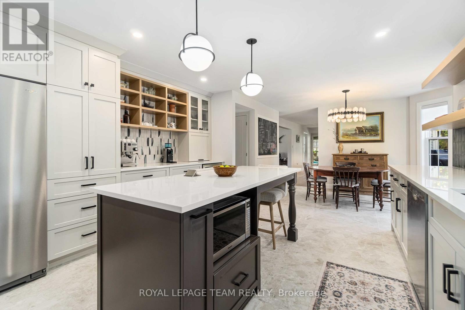 910 BOLTON ROAD - 20